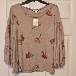 Lucky BransTan Floral Ruffle Sleeve Top